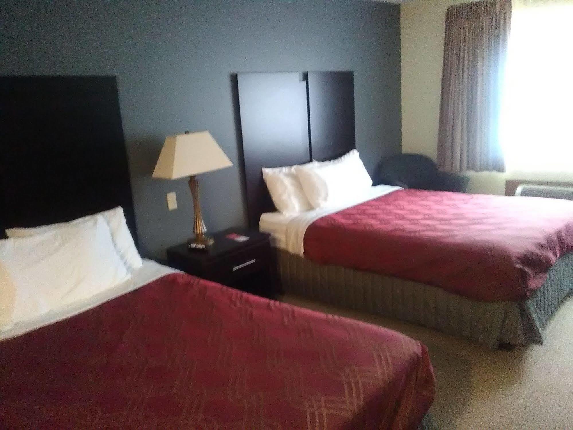 Econo Lodge Merrill Exterior foto